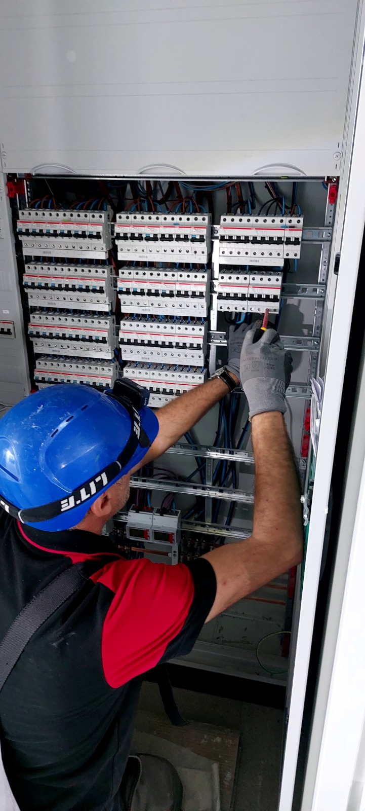 Eko Elektrotechniek - Vakkundige installatietechniek